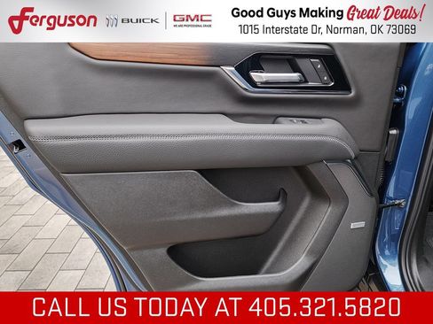 New 2026 GMC Yukon Denali w/ Denali Reserve Package AWD/4WD image 50