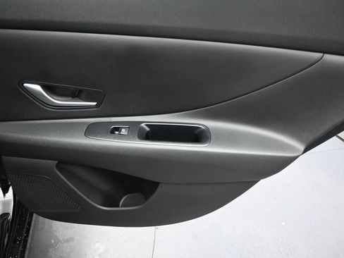 New 2026 Hyundai Elantra SE image 26