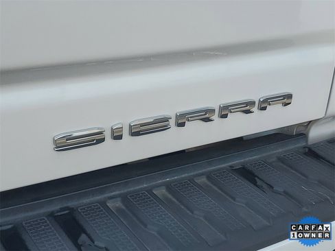 Used 2024 GMC Sierra 2500 Denali w/ Denali Reserve Package image 7