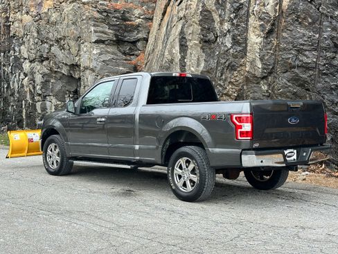 Used 2018 Ford F150 XLT w/ Equipment Group 302A Luxury image 8