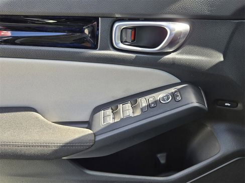 Certified 2023 Honda Civic EX image 27