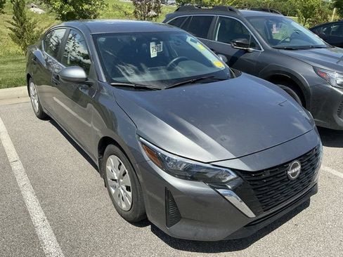 Used 2024 Nissan Sentra S FWD image 3