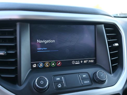 Used 2023 GMC Acadia SLE w/ Driver Convenience Package FWD image 12