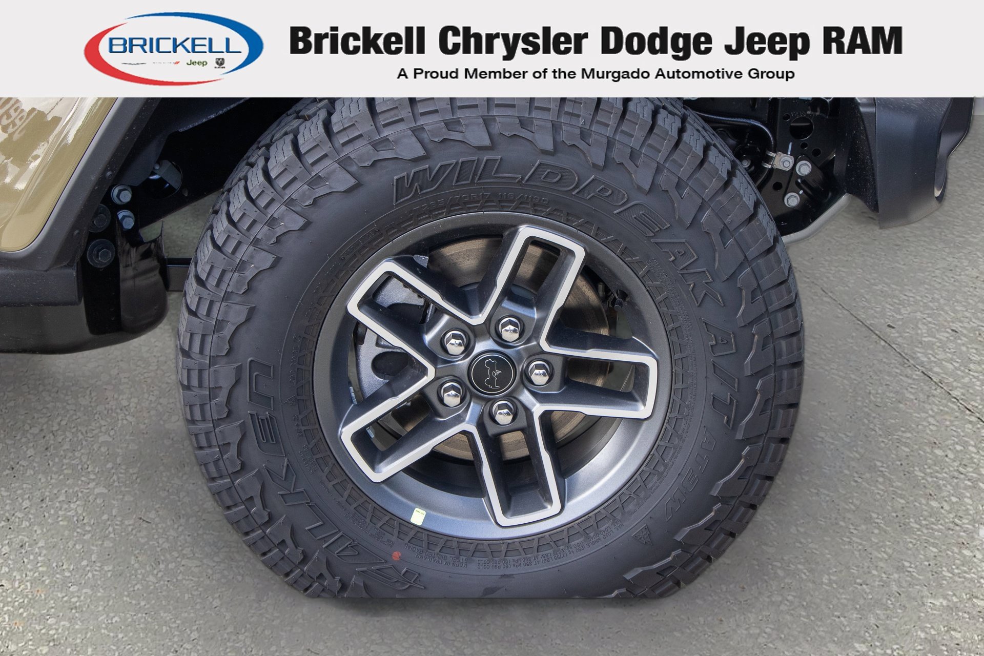 New 2026 Jeep Gladiator Mojave w/ Safety Group AWD/4WD image 38