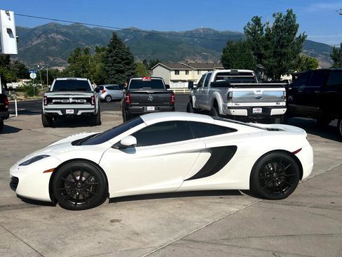 Used 2012 McLaren MP4-12C Coupe image 3