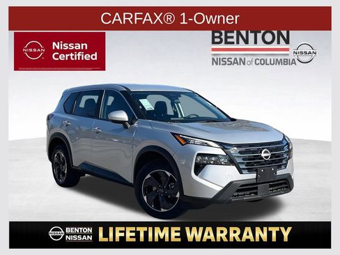 Certified 2024 Nissan Rogue SV image 1