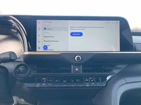 Used 2023 Toyota Crown XLE image 12