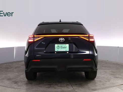 Used 2026 Toyota bZ FWD image 15
