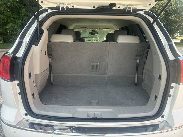 Used 2014 Buick Enclave Leather FWD image 8