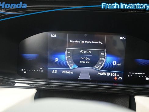 Used 2025 Volkswagen Taos S FWD image 15