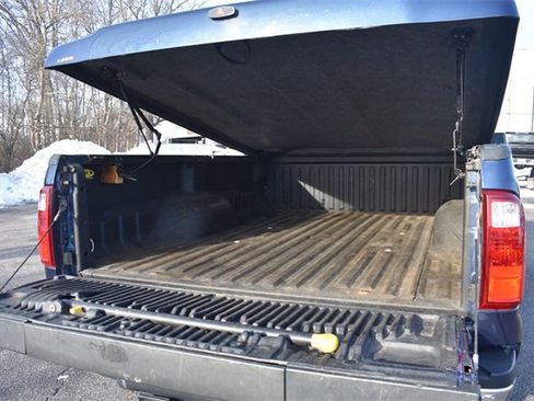 Used 2015 Ford F350 Lariat w/ Chrome Package image 18