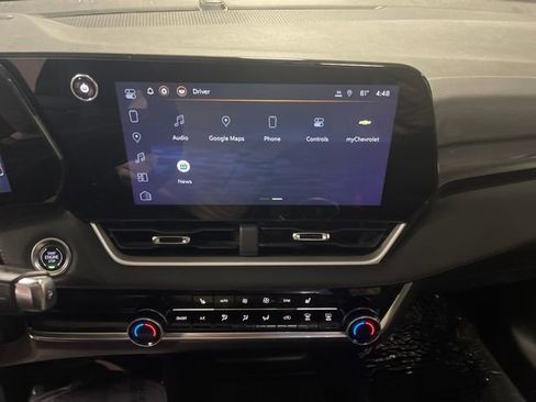 Used 2025 Chevrolet Equinox LT w/ Convenience Package II image 21