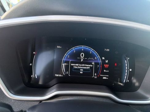Used 2023 Toyota Corolla XSE FWD image 12