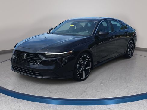 Used 2024 Honda Accord Sport image 1