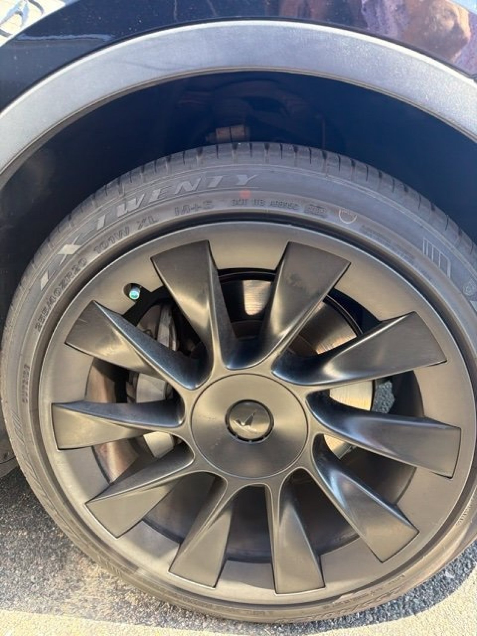 Used 2020 Tesla Model Y Long Range AWD/4WD image 10