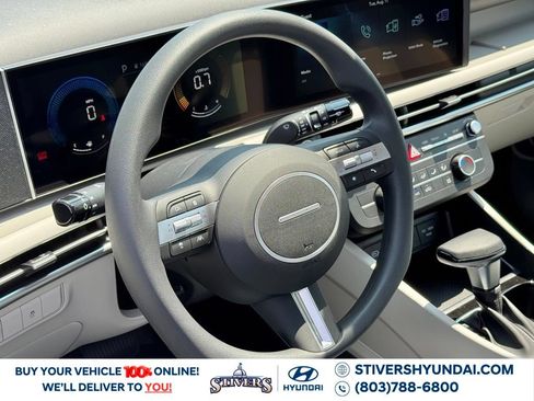 New 2026 Hyundai Tucson SE FWD image 18