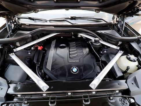 Used 2020 BMW X7 xDrive40i w/ Premium Package image 36