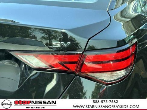 Certified 2022 Nissan Sentra SV w/ Trunk Package image 5