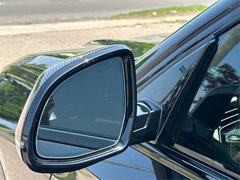 Used 2021 BMW X6 xDrive40i w/ Premium Enhanced Package image 27