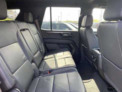 Used 2025 Chevrolet Tahoe Z71 image 13