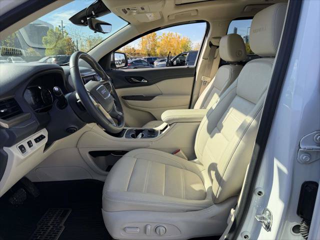 Used 2022 GMC Acadia Denali w/ Denali Technology Package AWD/4WD image 21