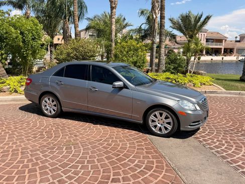 Used 2012 Mercedes-Benz E 350 Sedan image 11