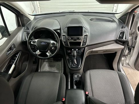 Used 2019 Ford Transit Connect XLT image 31