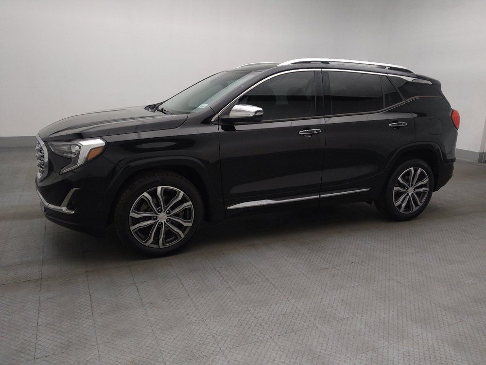 Used 2019 GMC Terrain Denali w/ Advanced Safety Package FWD image 2