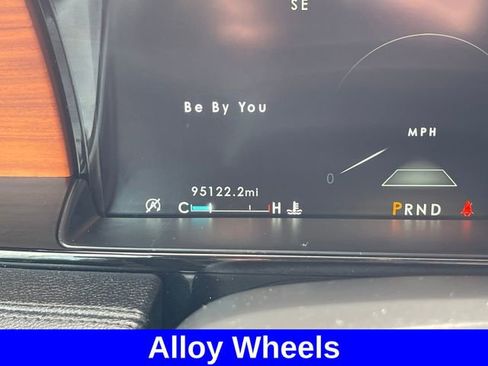 Used 2019 Lincoln Navigator L Reserve AWD/4WD image 16