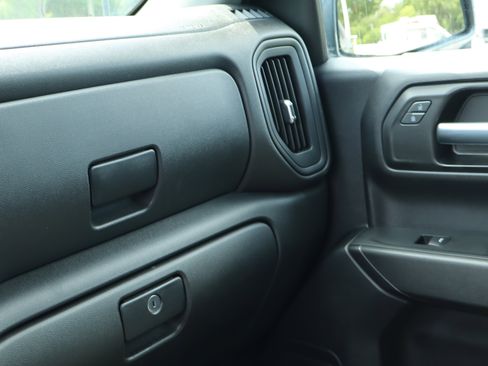 Used 2021 Chevrolet Silverado 1500 Custom Trail Boss w/ Safety Confidence Package AWD/4WD image 40