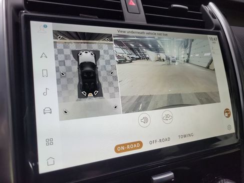 New 2026 Land Rover Discovery Dynamic SE AWD/4WD image 19