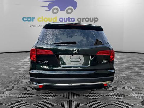 Used 2017 Honda Pilot Touring image 4