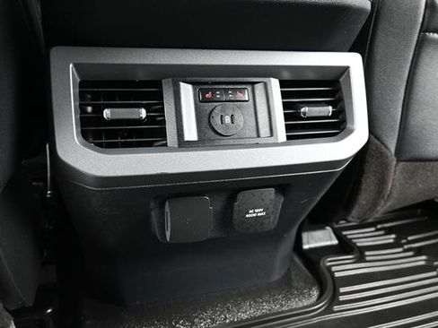 Used 2023 Ford F350 Lariat w/ Lariat Ultimate Package AWD/4WD image 16