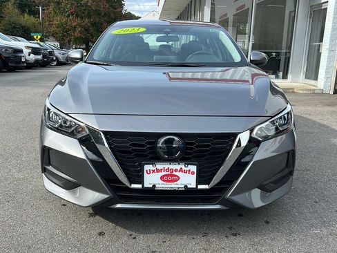 Used 2023 Nissan Sentra SV image 3