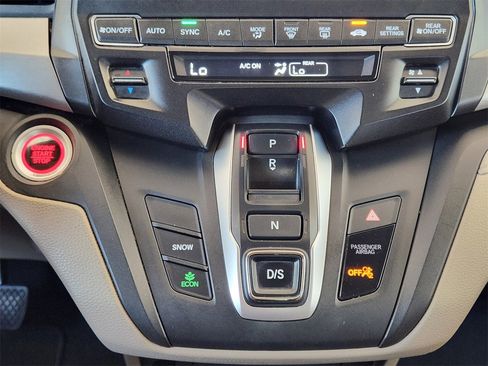 Certified 2019 Honda Odyssey LX image 18