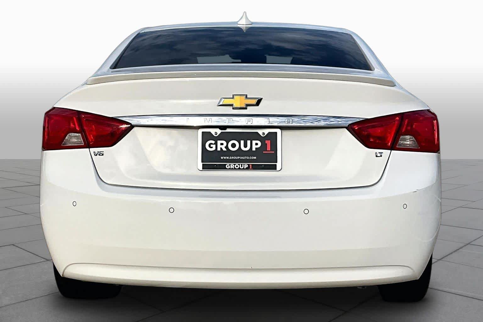 Used 2017 Chevrolet Impala LT w/ Leather Package FWD image 5