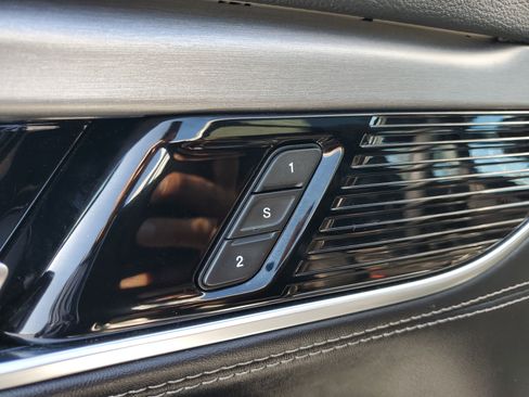 Used 2023 Jeep Wagoneer Series II image 34