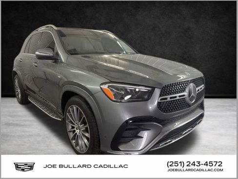 Used 2025 Mercedes-Benz GLE 450e 4MATIC image 1