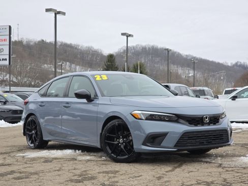 Used 2023 Honda Civic Sport image 2