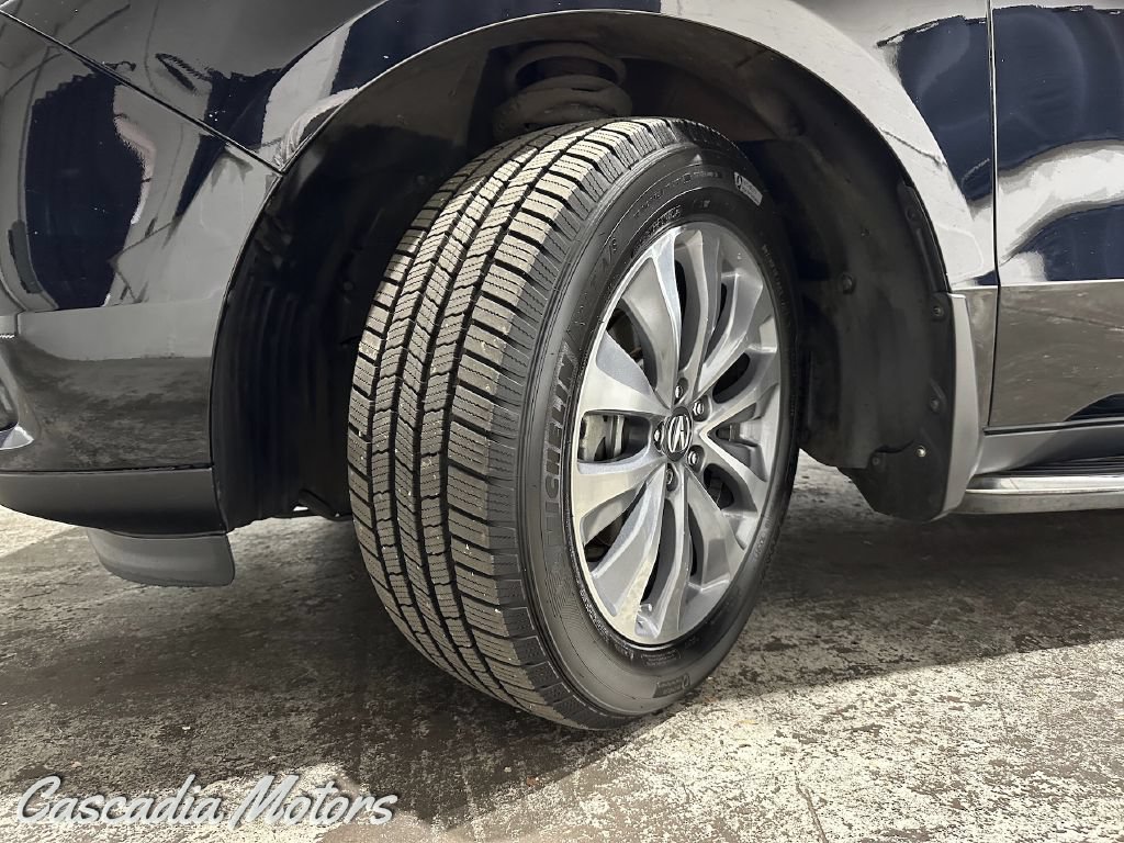 Used 2014 Acura MDX w/ Technology Package AWD/4WD image 37