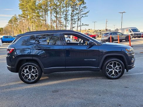 New 2026 Jeep Compass Limited image 13