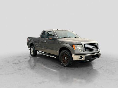 Used 2011 Ford F150 XLT w/ XLT Chrome Pkg AWD/4WD image 8