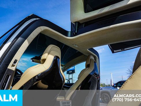 Used 2017 Tesla Model X 90D image 42