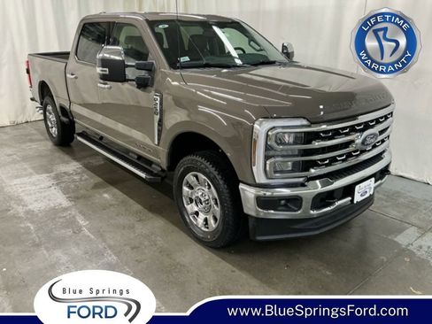 New 2026 Ford F250 Lariat AWD/4WD image 1