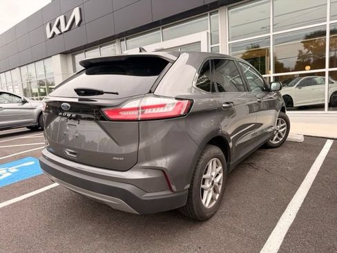 Used 2024 Ford Edge SEL AWD/4WD image 3