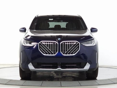 New 2026 BMW X3 xDrive30i w/ Premium Package AWD/4WD image 2