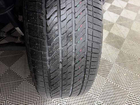 Used 2025 Chevrolet Tahoe RST w/ Comfort Package image 13