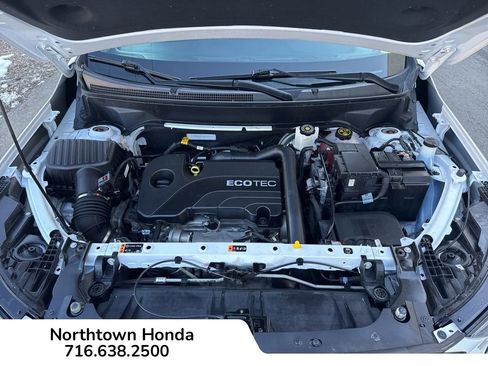 Used 2021 GMC Terrain SLE w/ Driver Convenience Package image 16