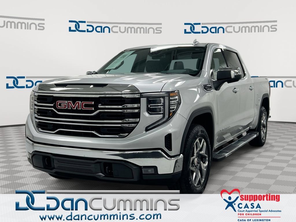 Used 2022 GMC Sierra 1500 SLT AWD/4WD image 1