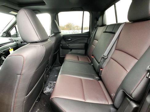 New 2026 Honda Ridgeline Black Edition image 26